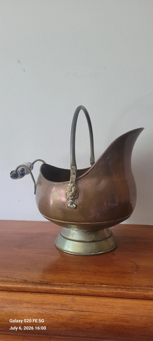 Vintage Copper Coal Scuttle Bucket with Ornate Handle