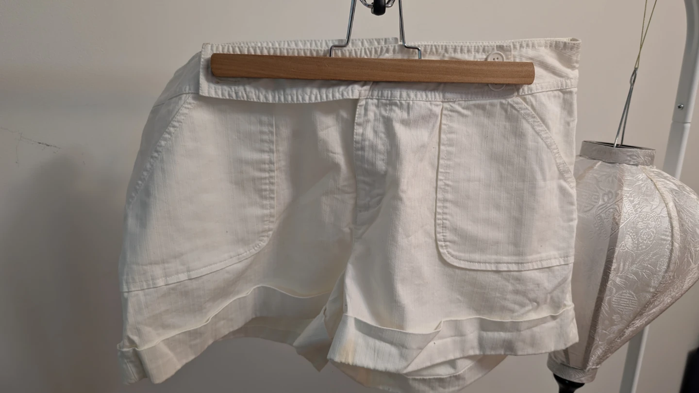 Joe Fresh white cotton shorts - photo 3