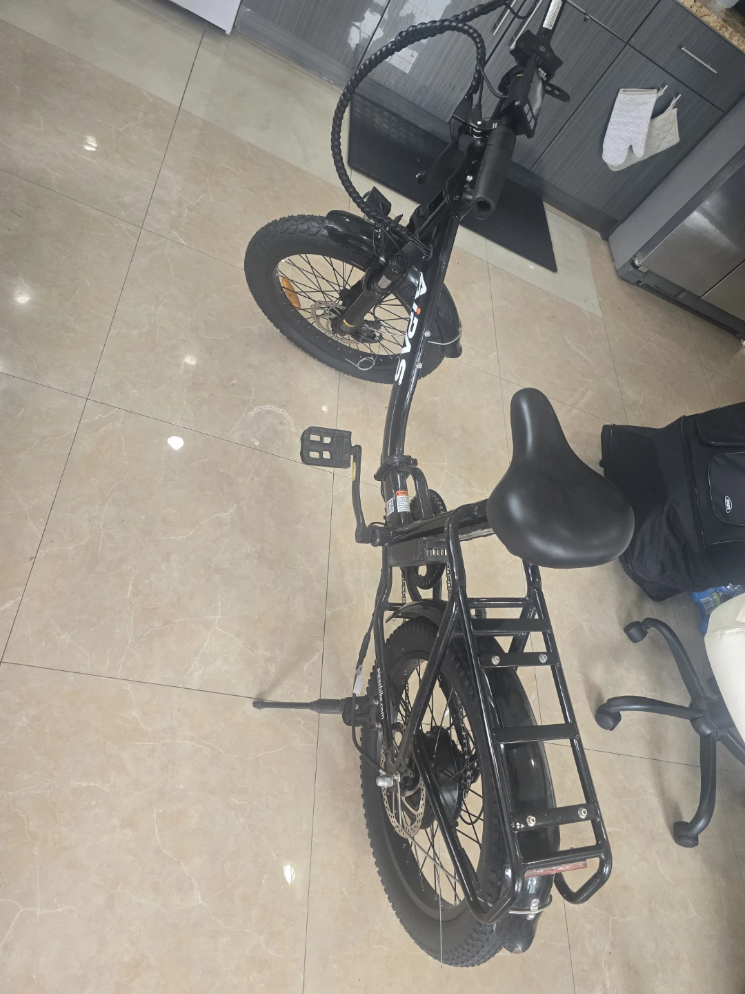 Bicicleta eléctrica  velocidad máxima 28 - photo 3