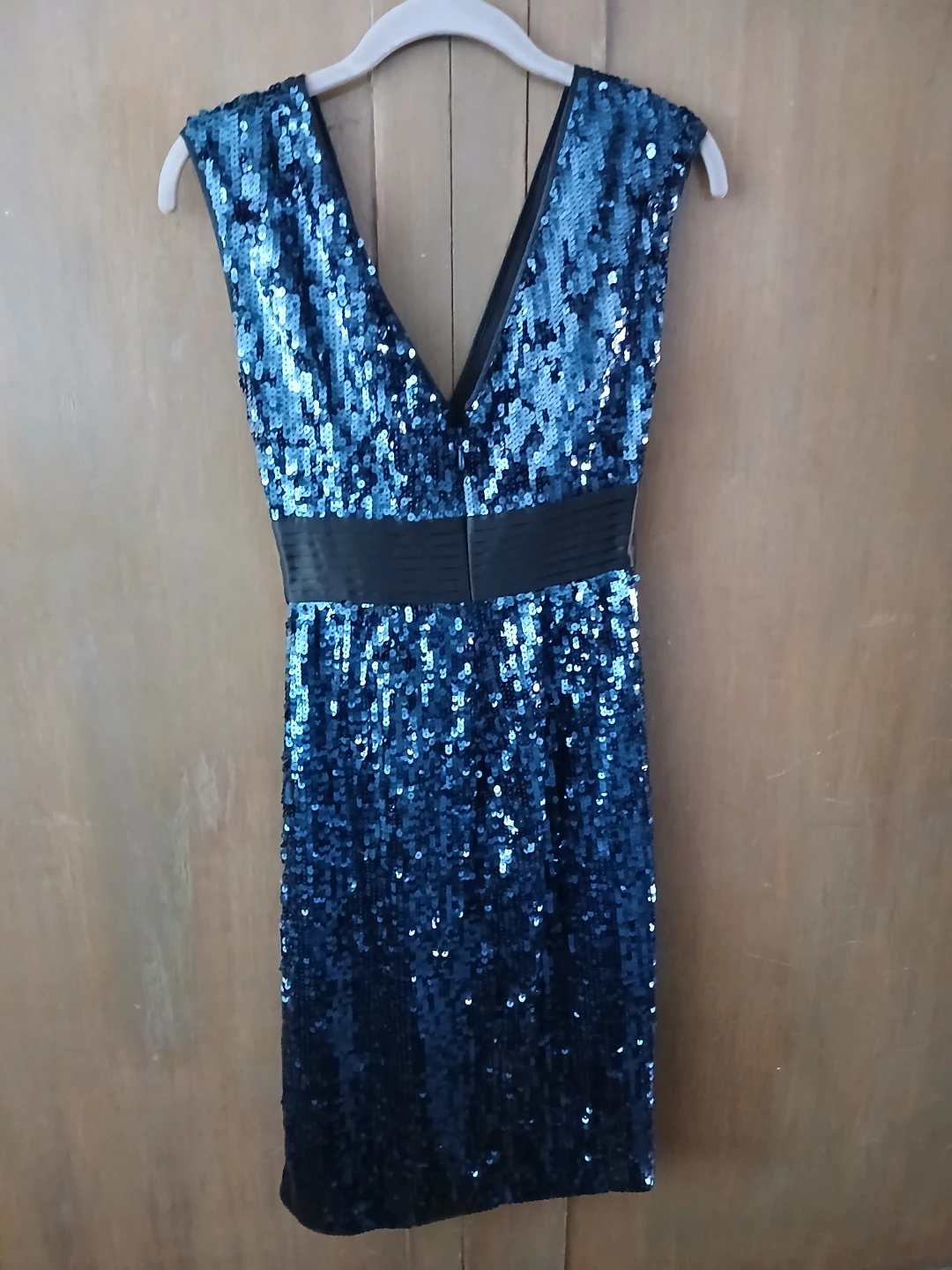 BCBGMAXAZRIA Reeve Sequin V-Neck Dress - Cobalt - XS - photo 3