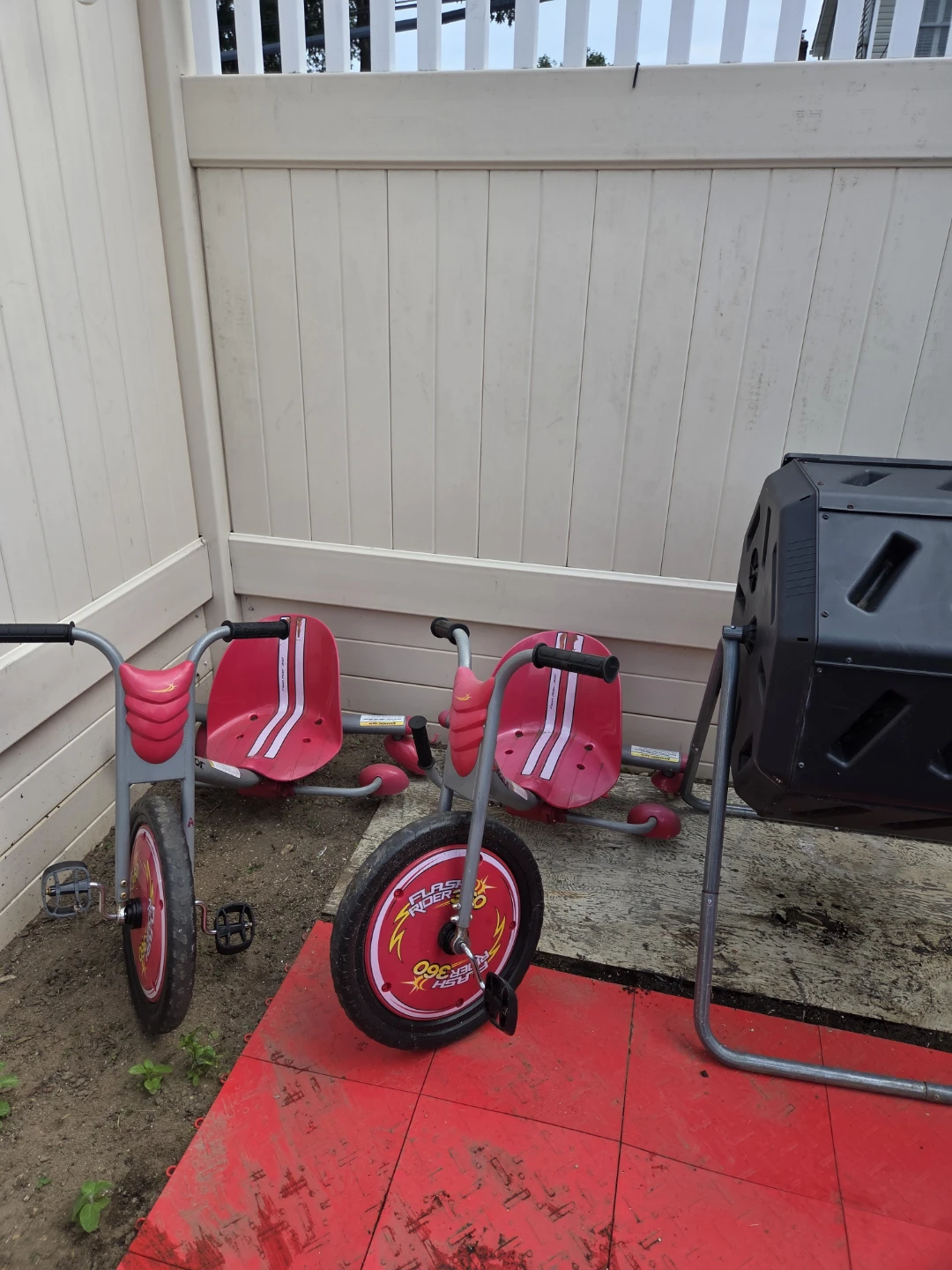 Razor Flash Rider 360 Kids Drifting Tricycle