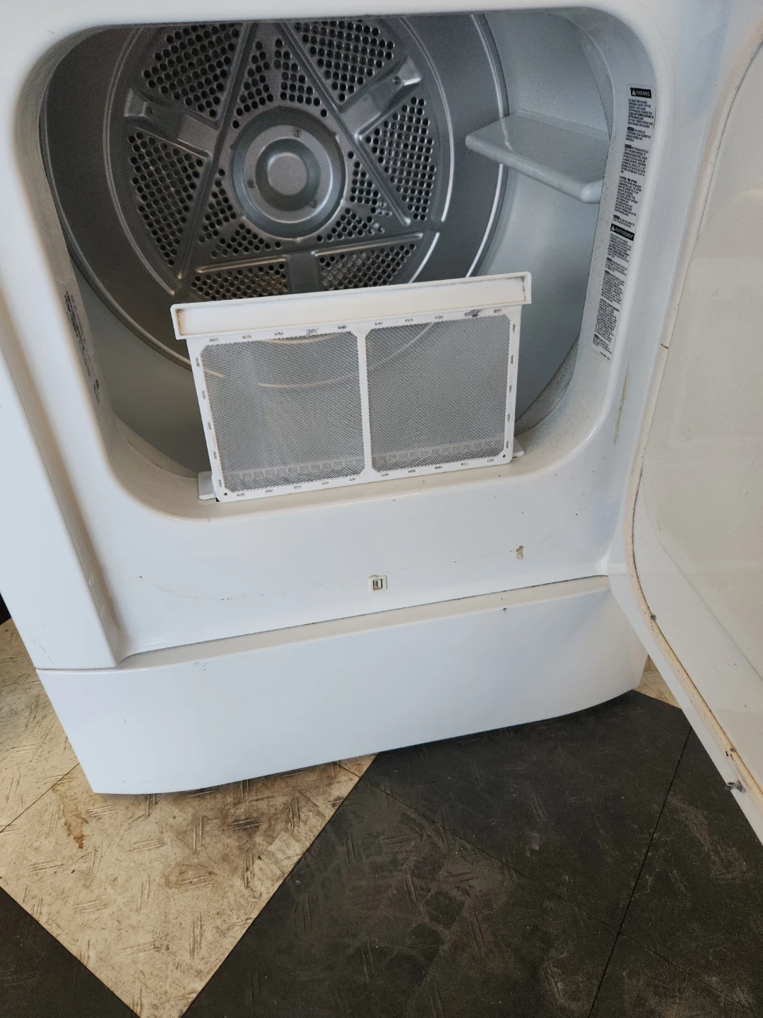 GE Electric Dryer - photo 3