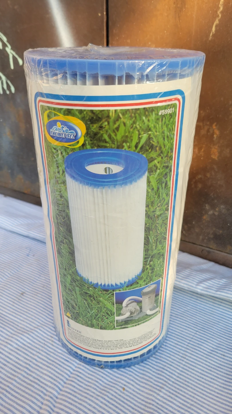 Intex 8 ft Pool cover, Krystal Clear Filter Pump - photo 2