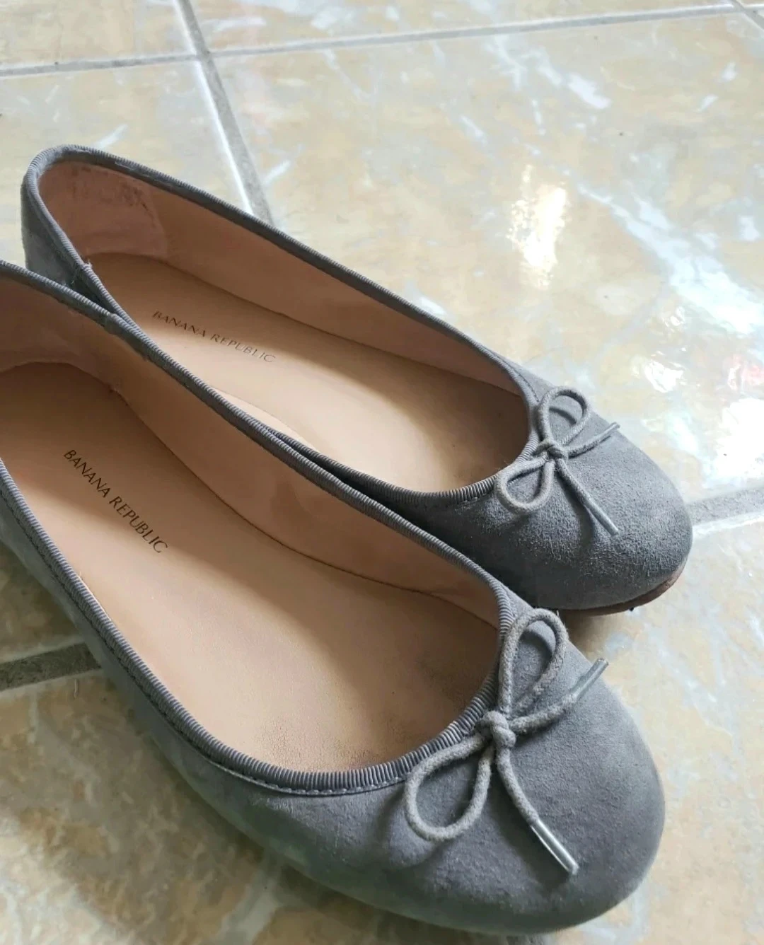 Banana Republic Grey Ballet Flats Size 6 - photo 2