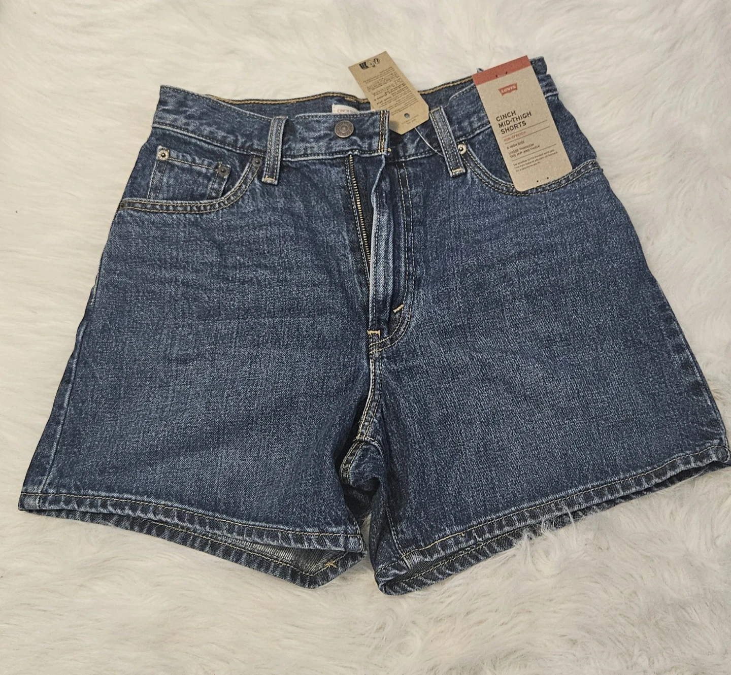 Levi's Cinch Mid-Thigh Denim Shorts Women's 26