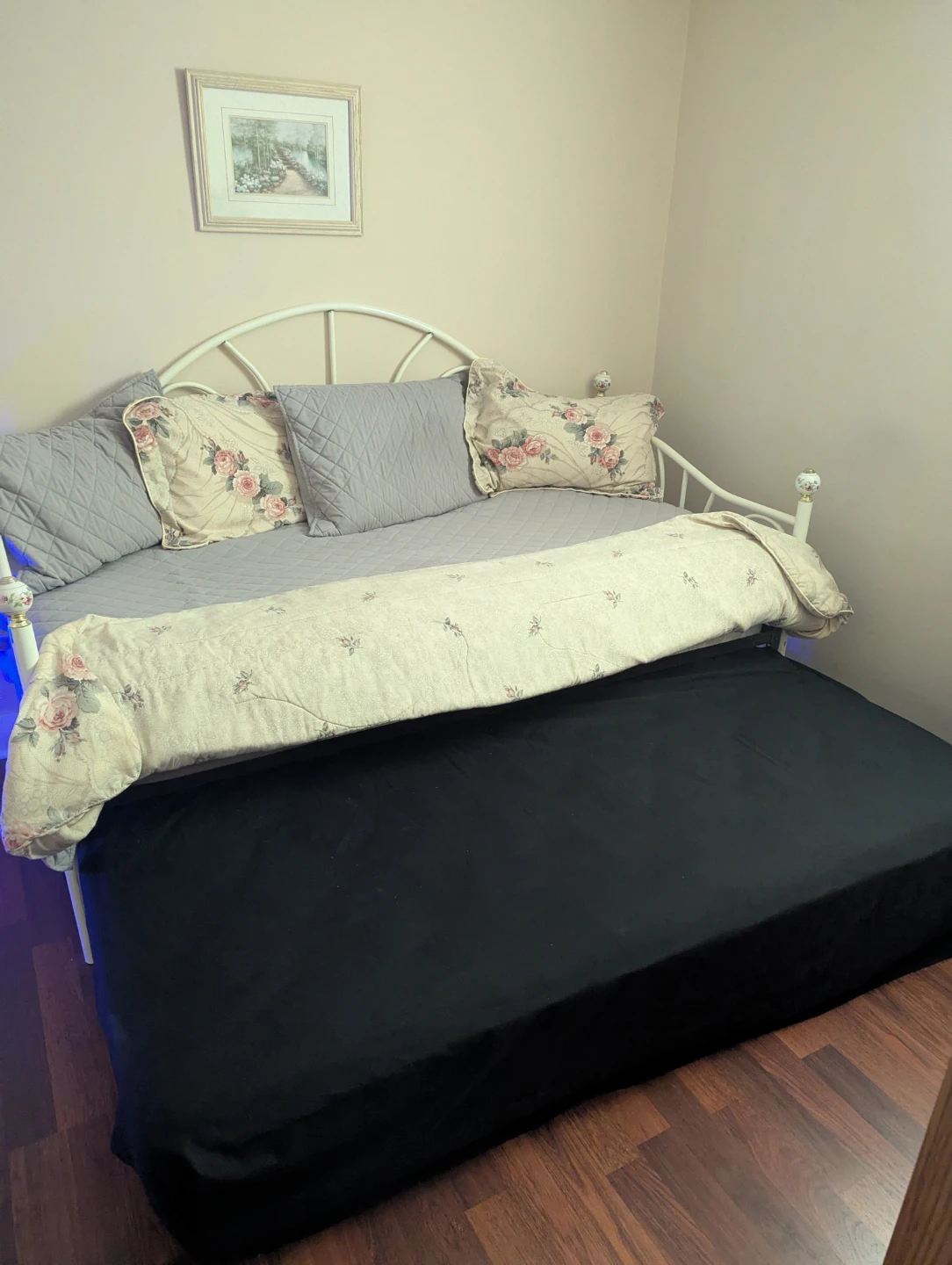 Day bed with trundle - photo 2