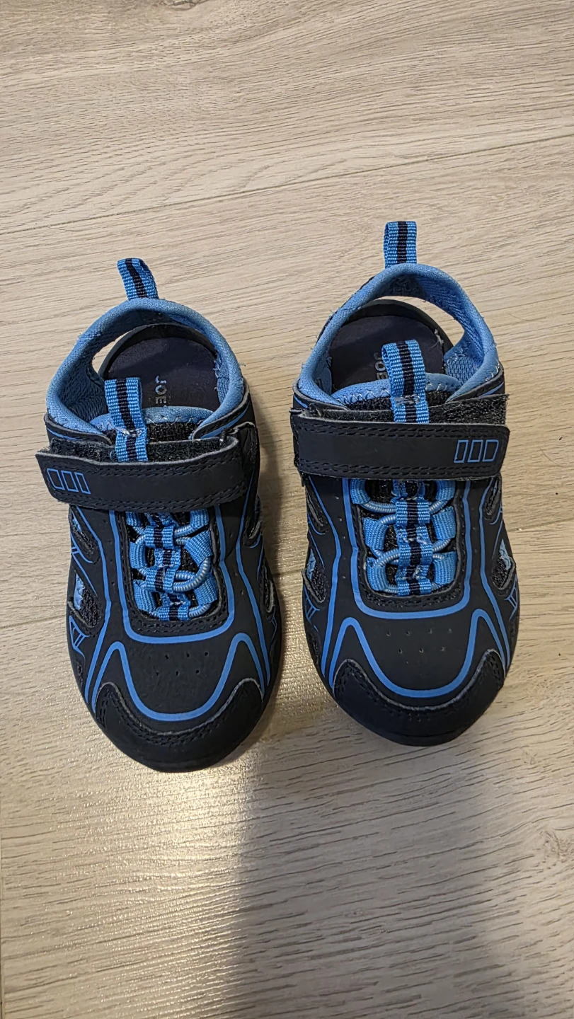 Kids Sandals Shoes Size 8
