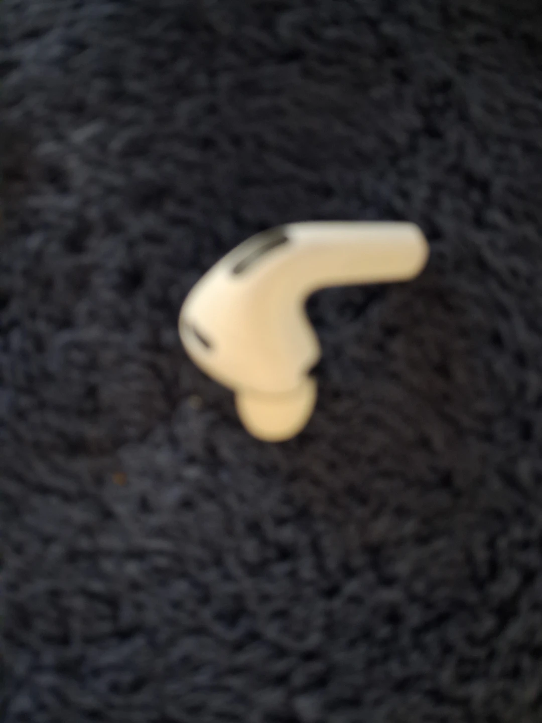 Apple Airpod Pro 3rd Gen replacement earbud A3063 (right side). - photo 2