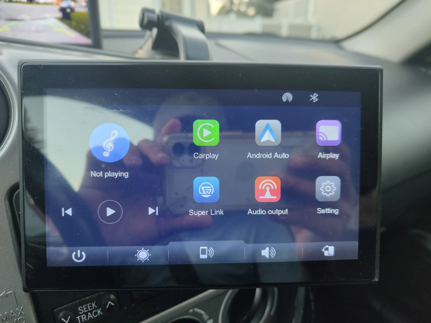 Wireless Portable Android Auto/Apple Carplay Screen - photo 3