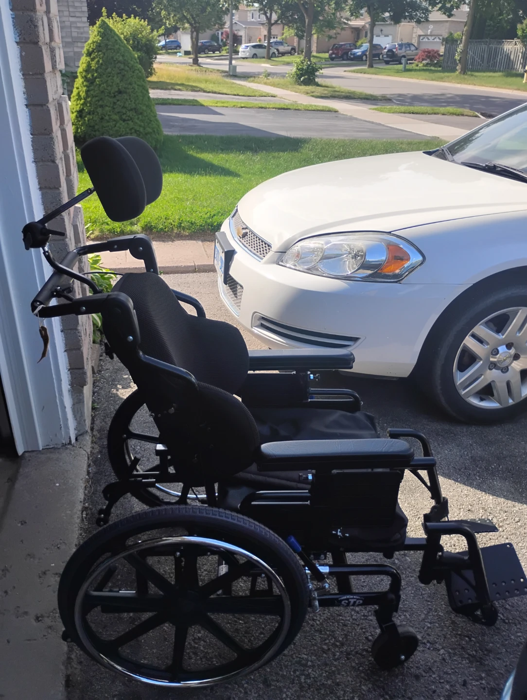 Used STP Tilt wheelchair - photo 3