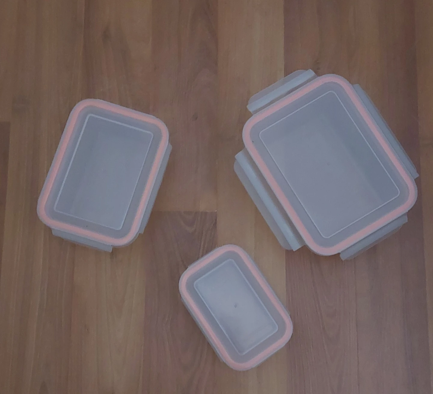 Set of 3 glass Food Storage Containers with Pink Lids