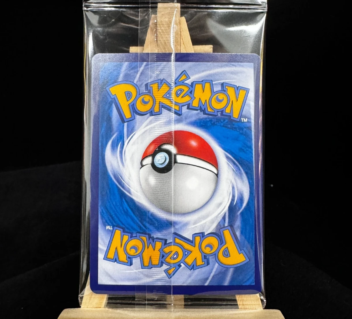 Pokemon Jolteon Trading Card Holder and Keychain - photo 4