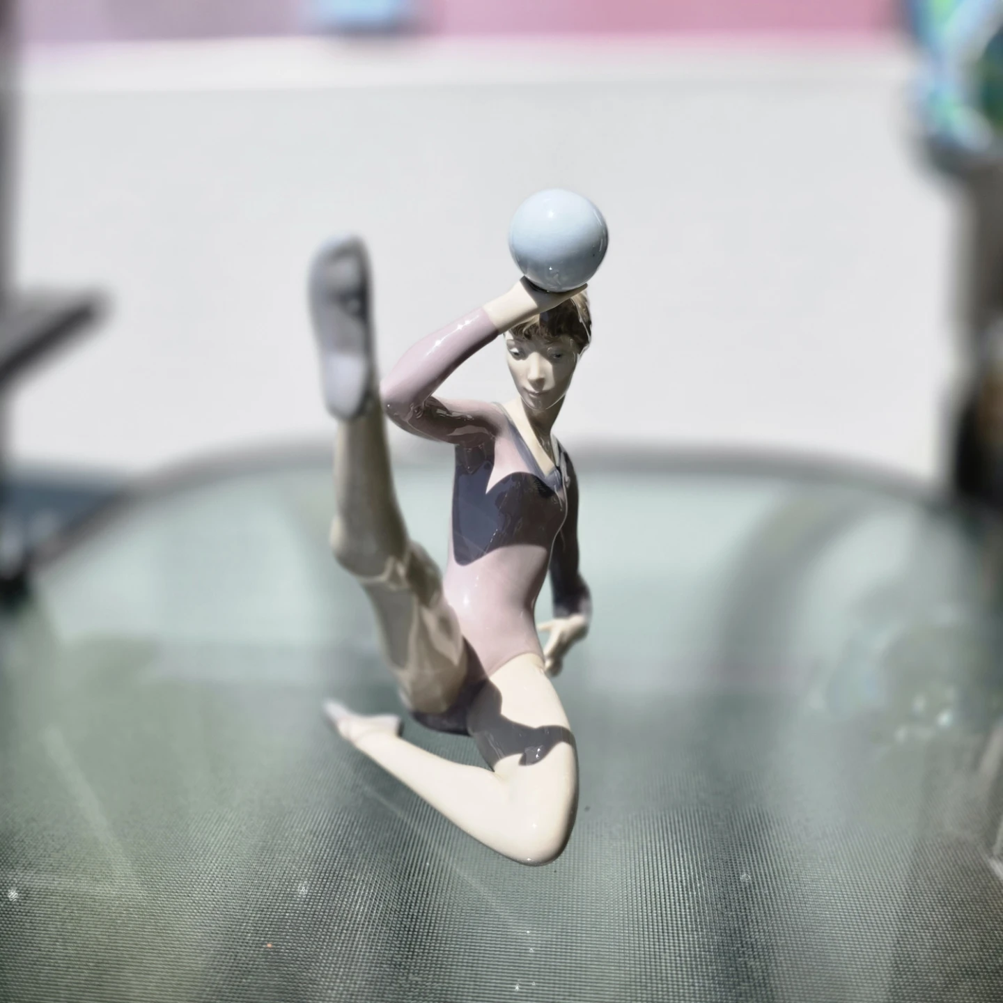 Lladro Porcelain Ballerina Gymnastics with ball Figurine - photo 2