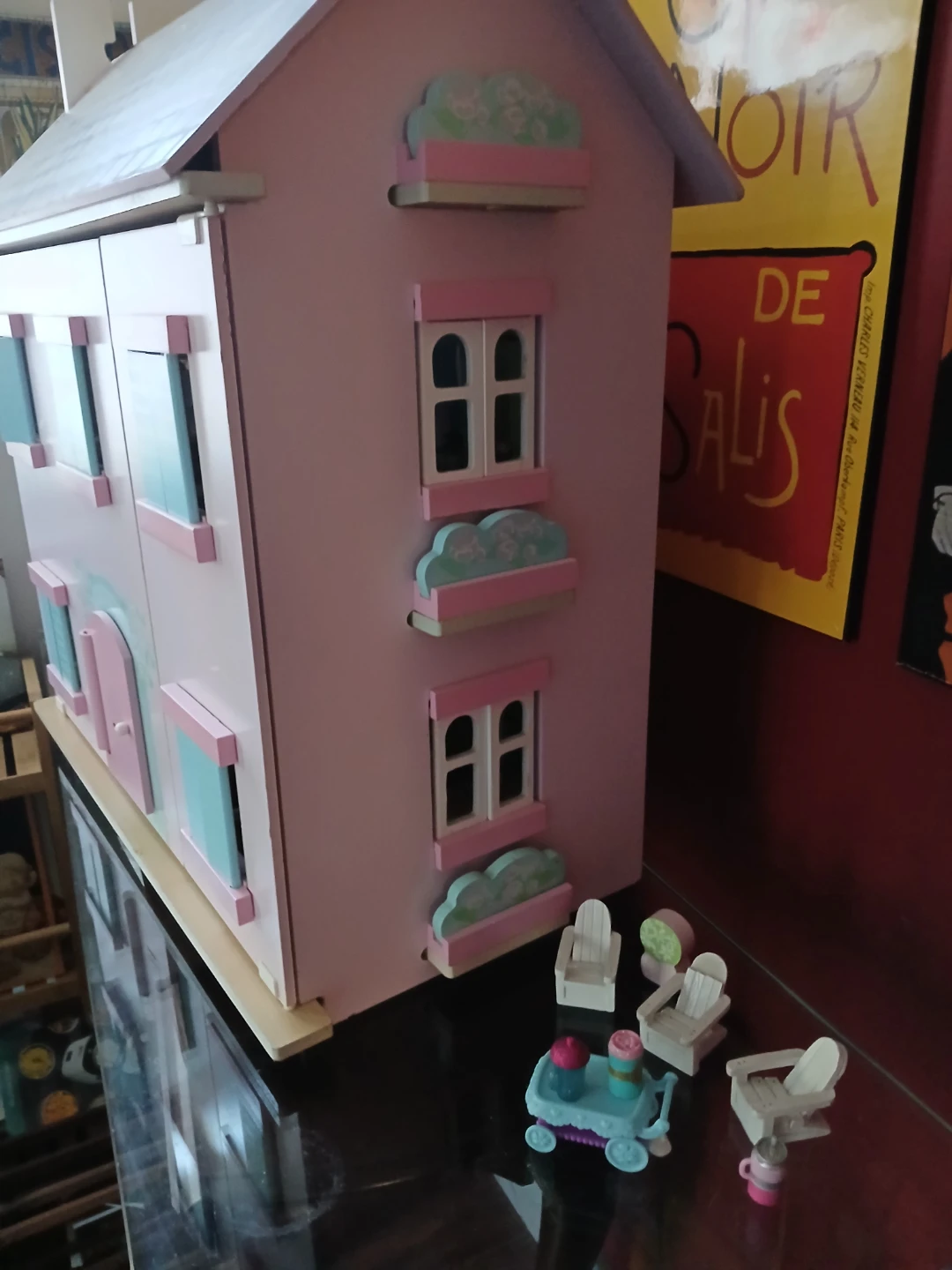 Dollhouse with Furniture and Accessories - photo 2
