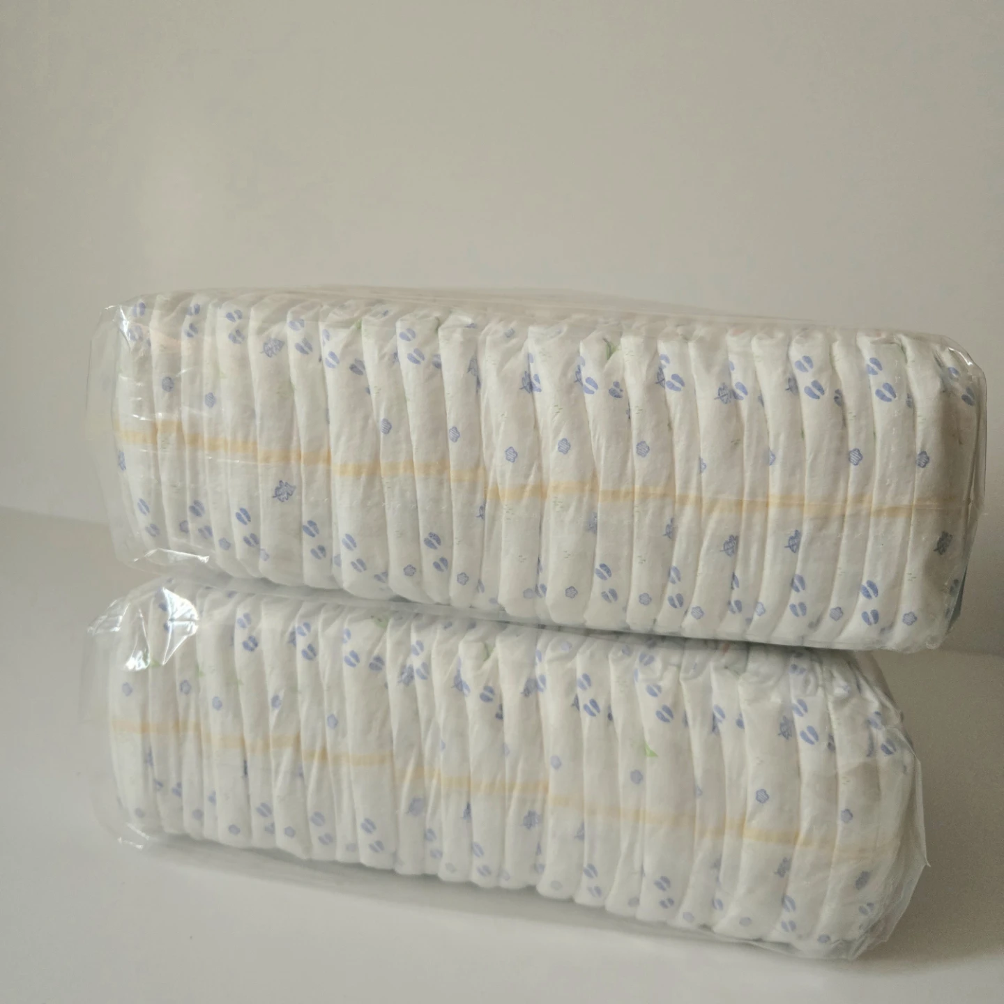 Kirkland Signature Diapers Size 5 (Pack of 2) - photo 3