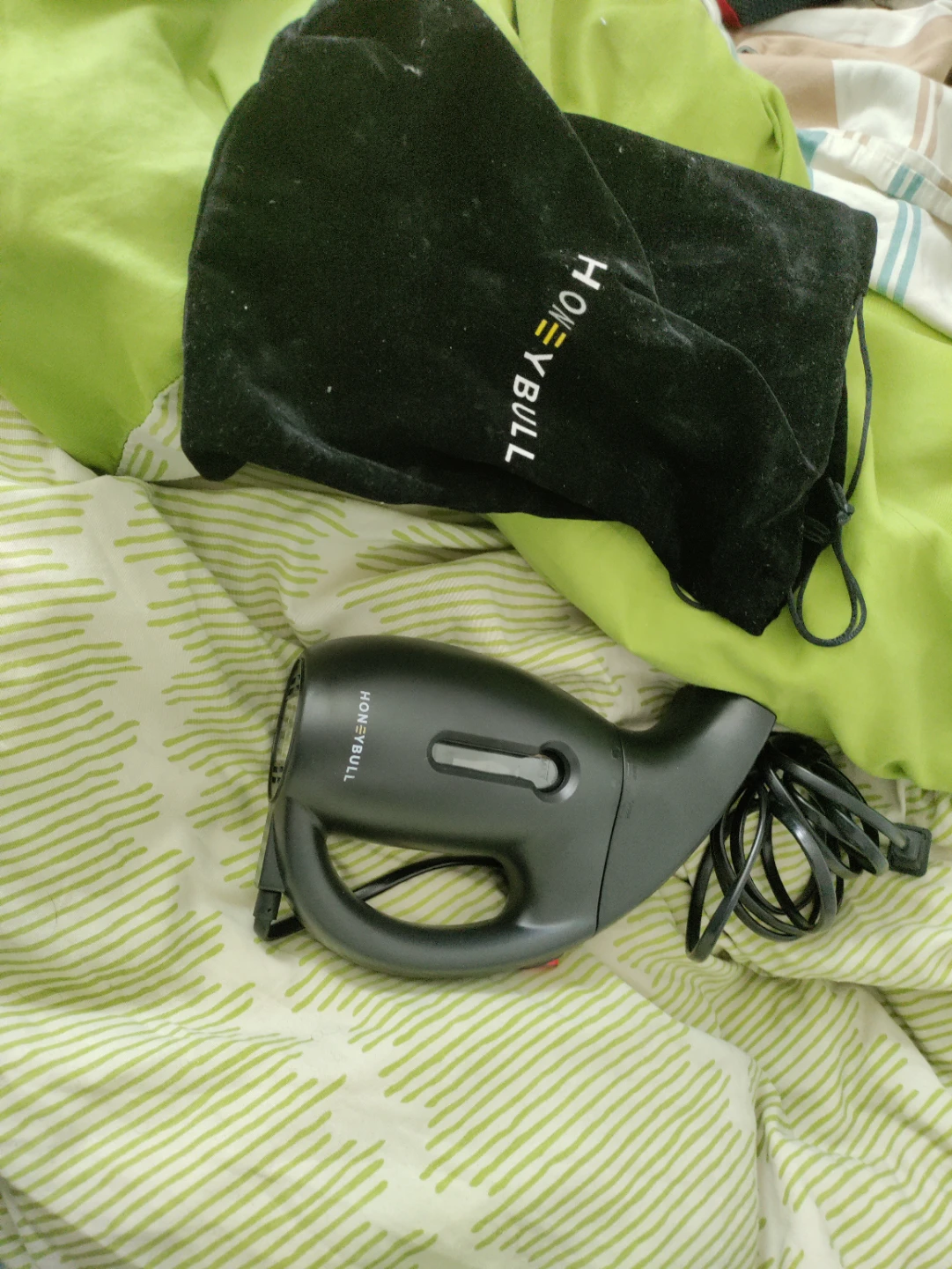 HoneyBull Travel steamer with Pouch