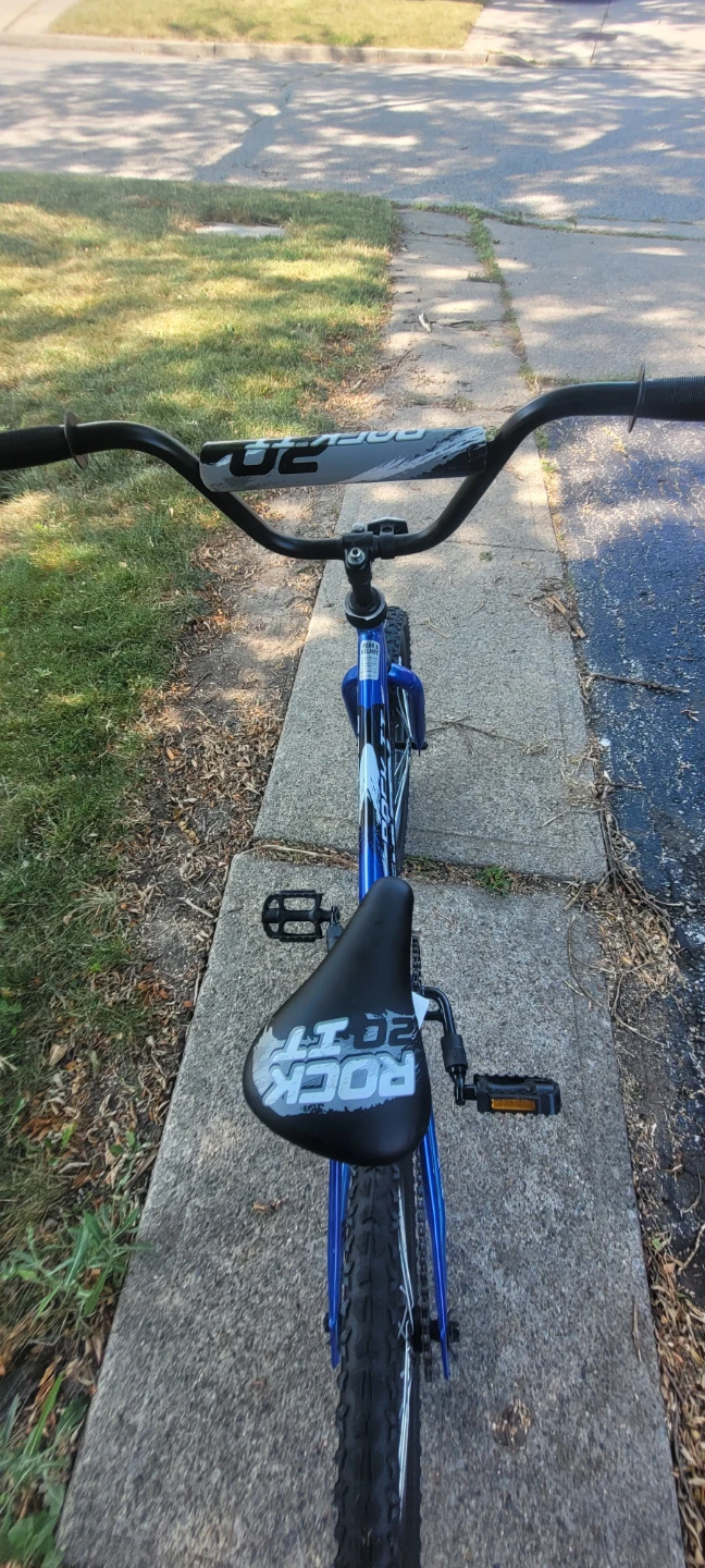 Huffy Rock It 20 inchboys' bike - photo 2