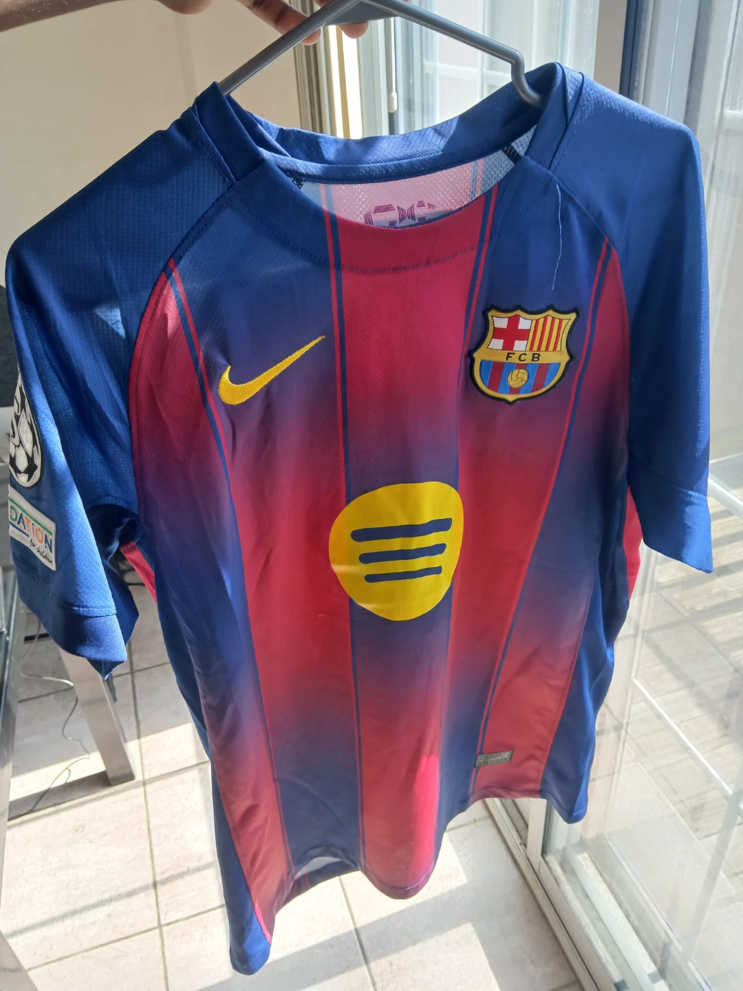 Lamine Yamal Barcelona Jersey 25/26 Size Medium - photo 3