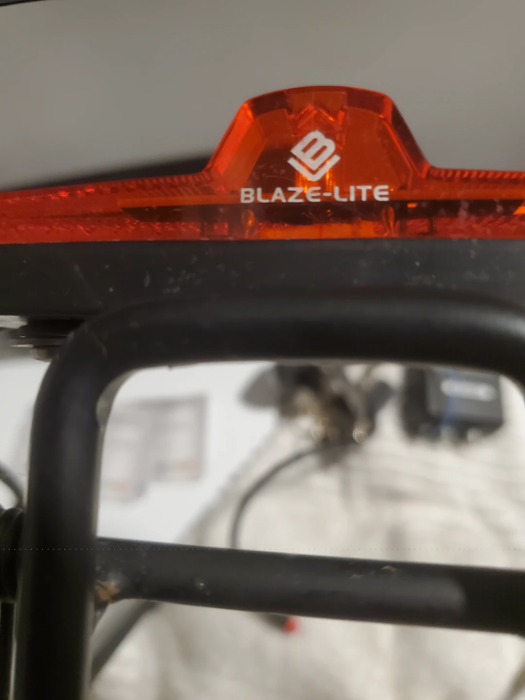 Blaze-Lite Bicycle Rack with Light - photo 2