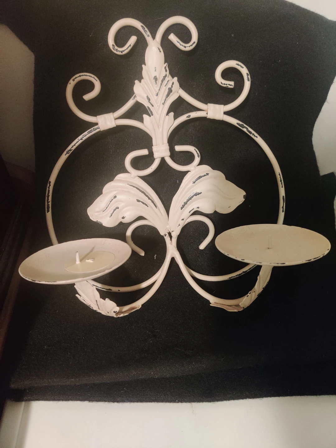 French Kisses Double Candle Sconce with Heart Candles - photo 3