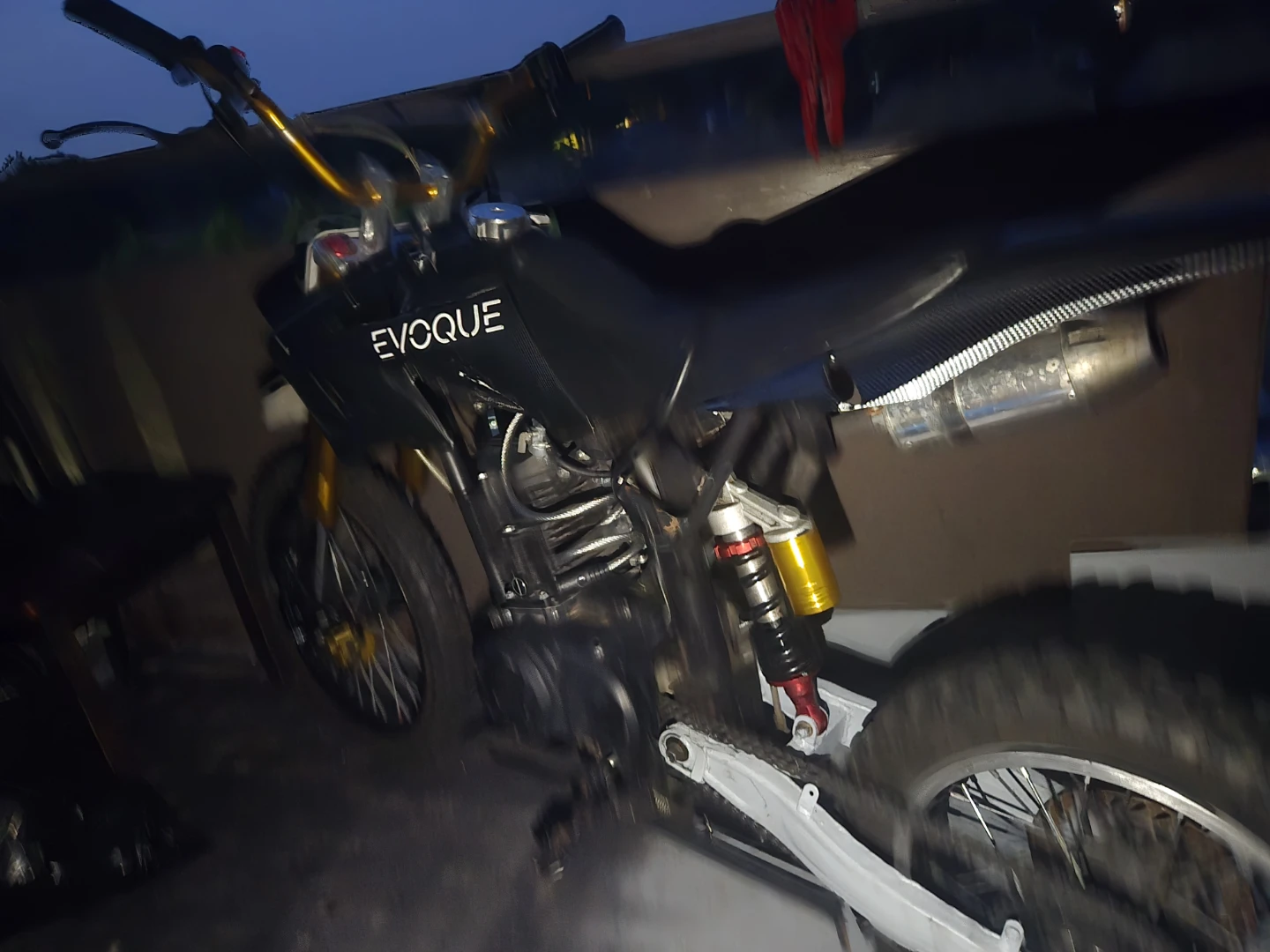 EVOQUE Dirt Bike - photo 3