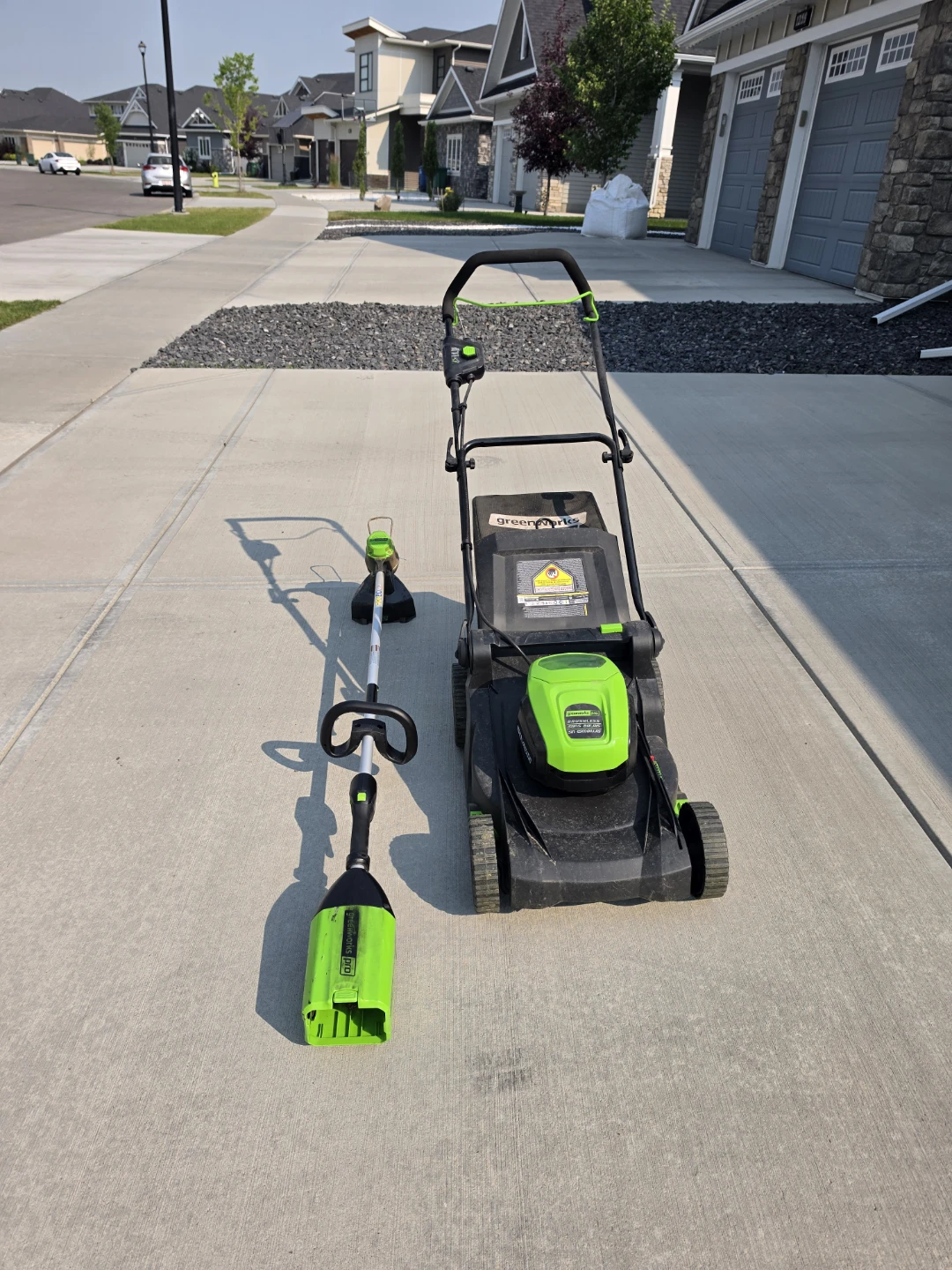 Greenworks 60V Cordless Mower & String Trimmer Combo - photo 2