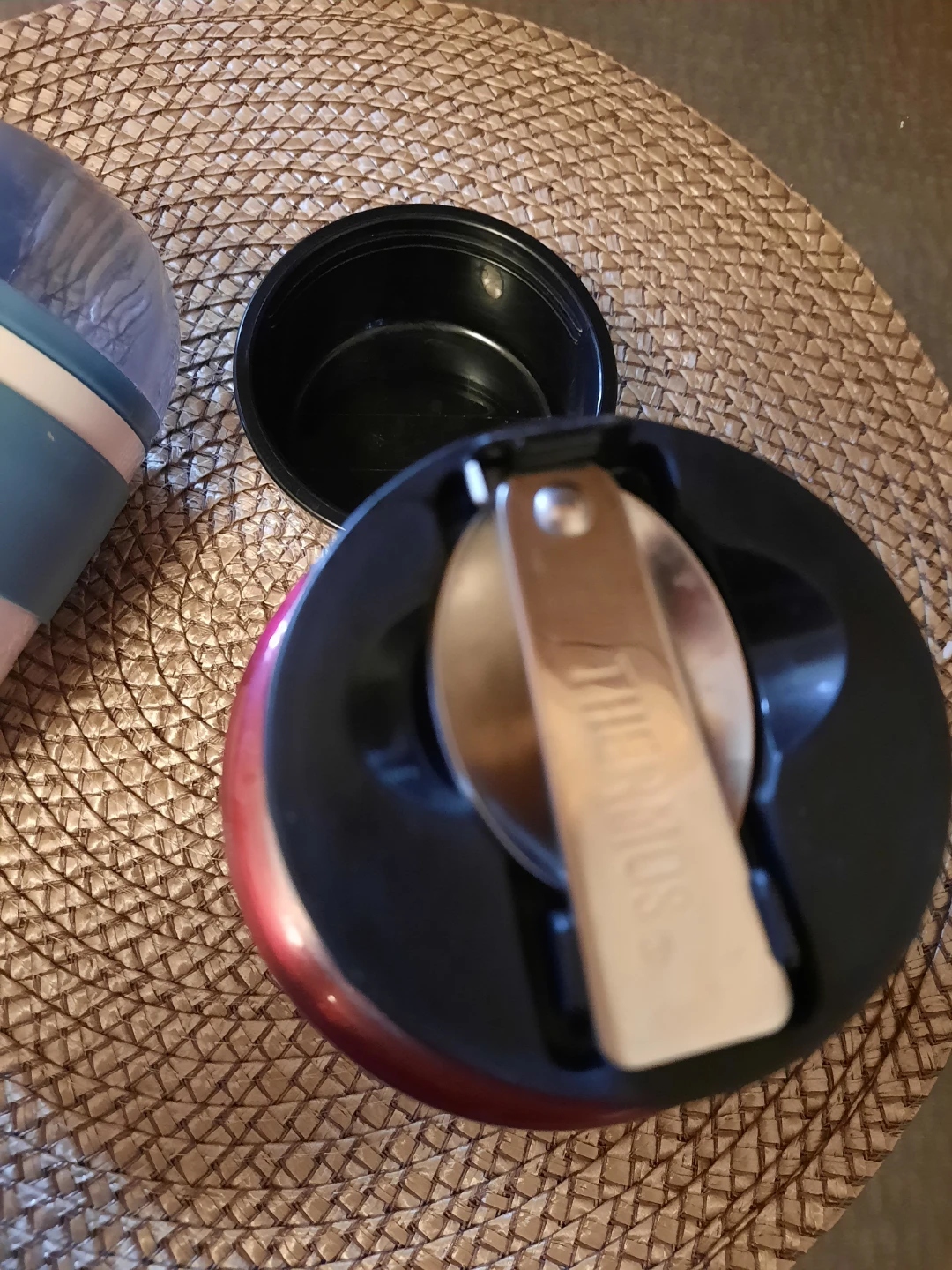 Thermos Food Jar with Spoon and yogurt jar. 15$ for both - photo 3
