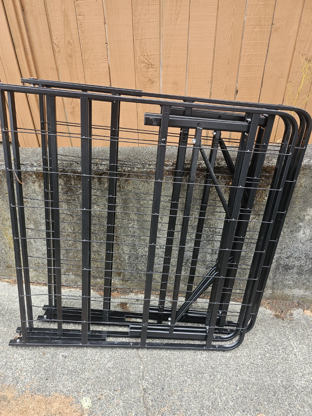 2 foldable Metal Bed Frame