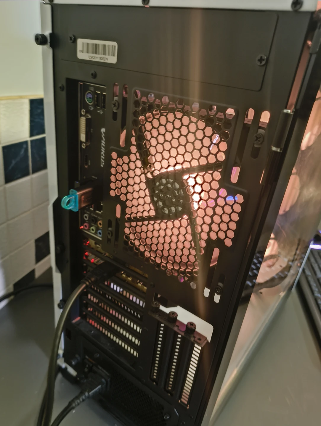 Gaming pc rtx2070 ryzen 7 2700x 1tb 16gb - photo 5