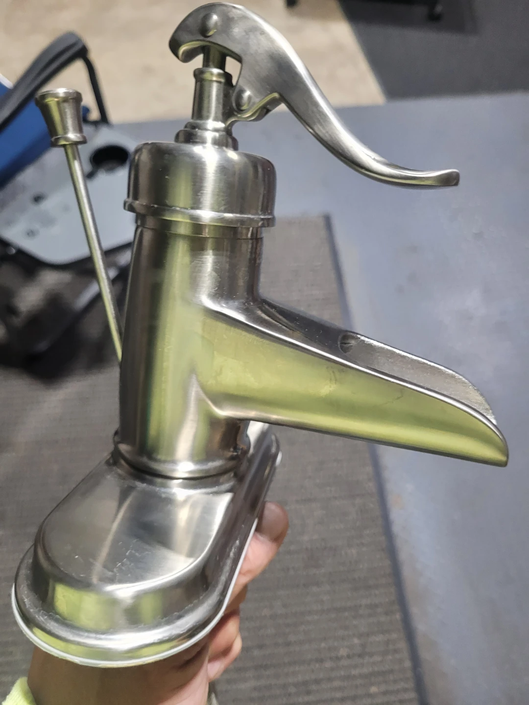 Price Pfister Ashfield Single Hole Waterfall Faucet