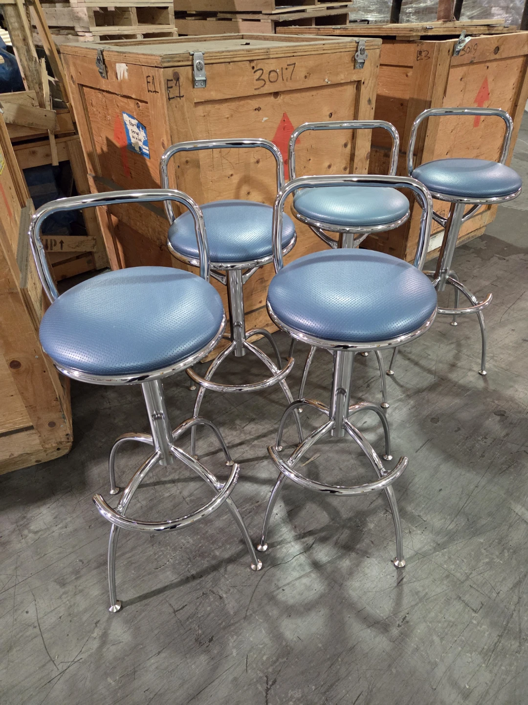 Blue Bar Stools set of 4, x 3 - photo 3