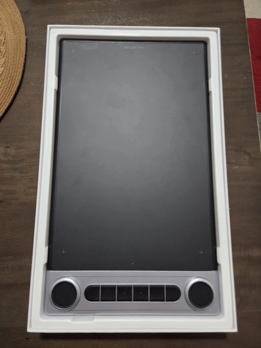 Huion drawing tablet(inspiroy dial 2)- like new - photo 3