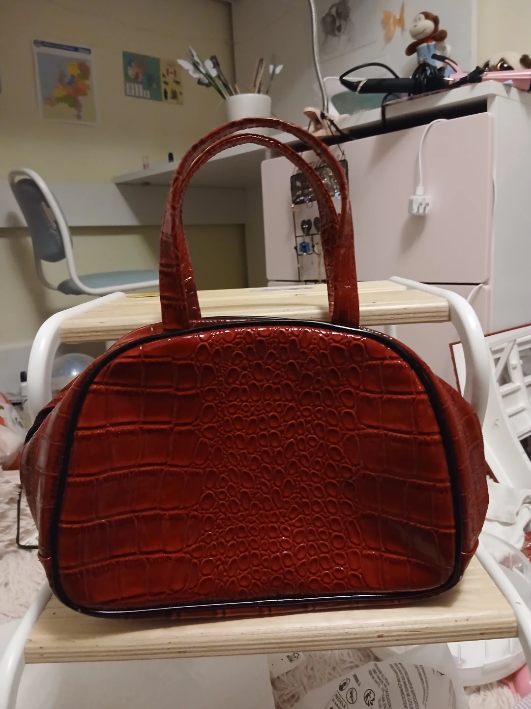 Daek red purse
