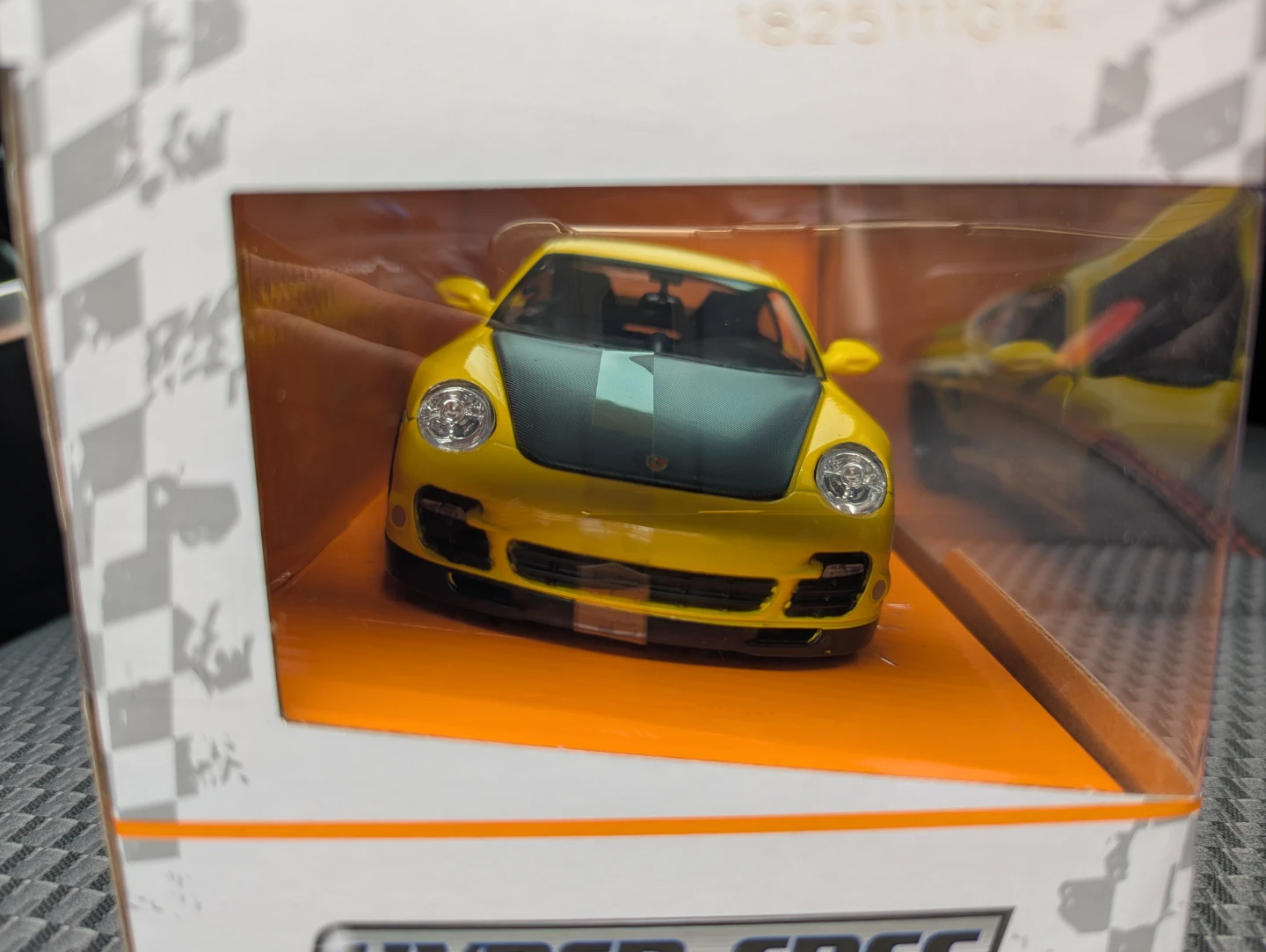 Jada Hyper-Spec Porsche 911 Turbo (997) Toy Car - photo 4