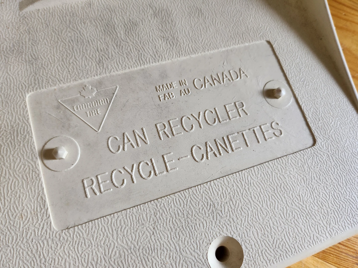 Manual Aluminum Can Crusher - photo 5