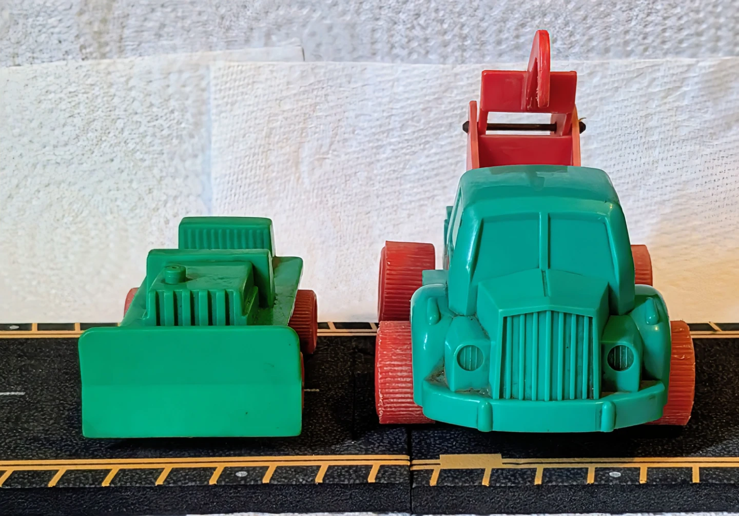 Vintage Swedish Green Tow Truck and Bulldozer Toy - photo 2