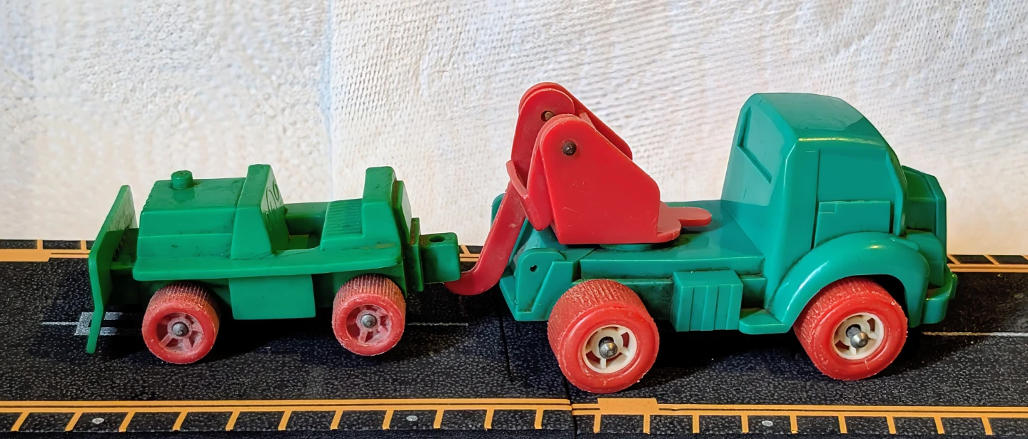Vintage Swedish Green Tow Truck and Bulldozer Toy - photo 4