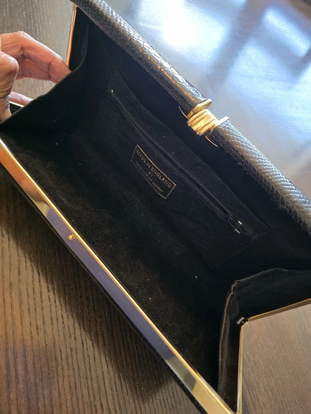 Beautiful Persaud of London  1960s  Snakeskin Clutch Purse - photo 2