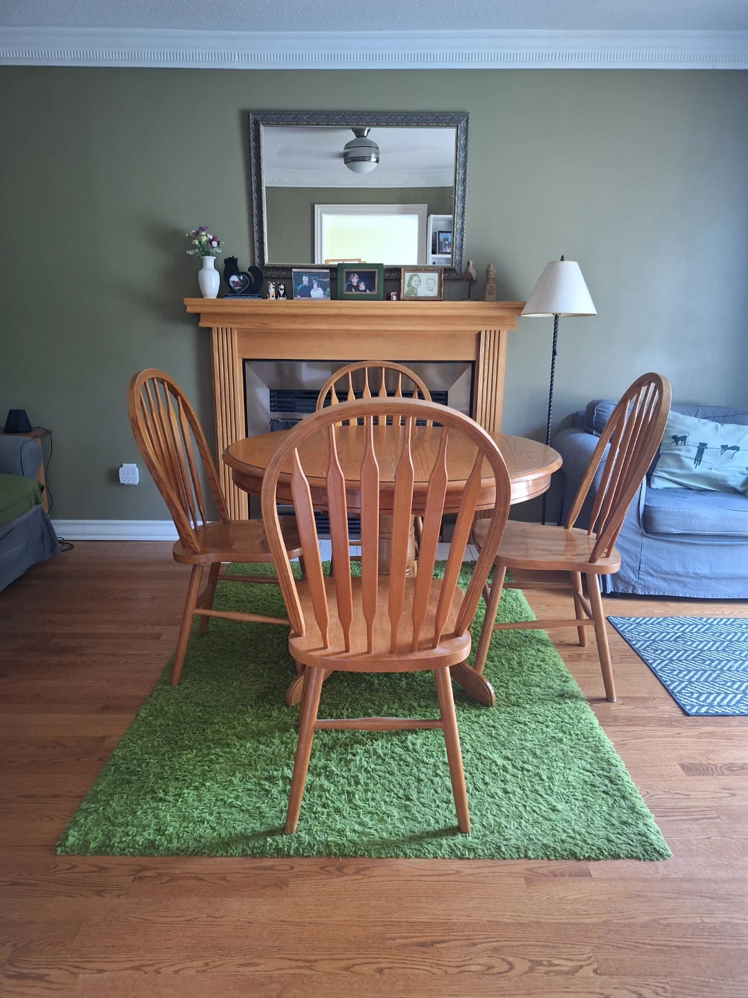 7-Piece Solid Wood Dining Set