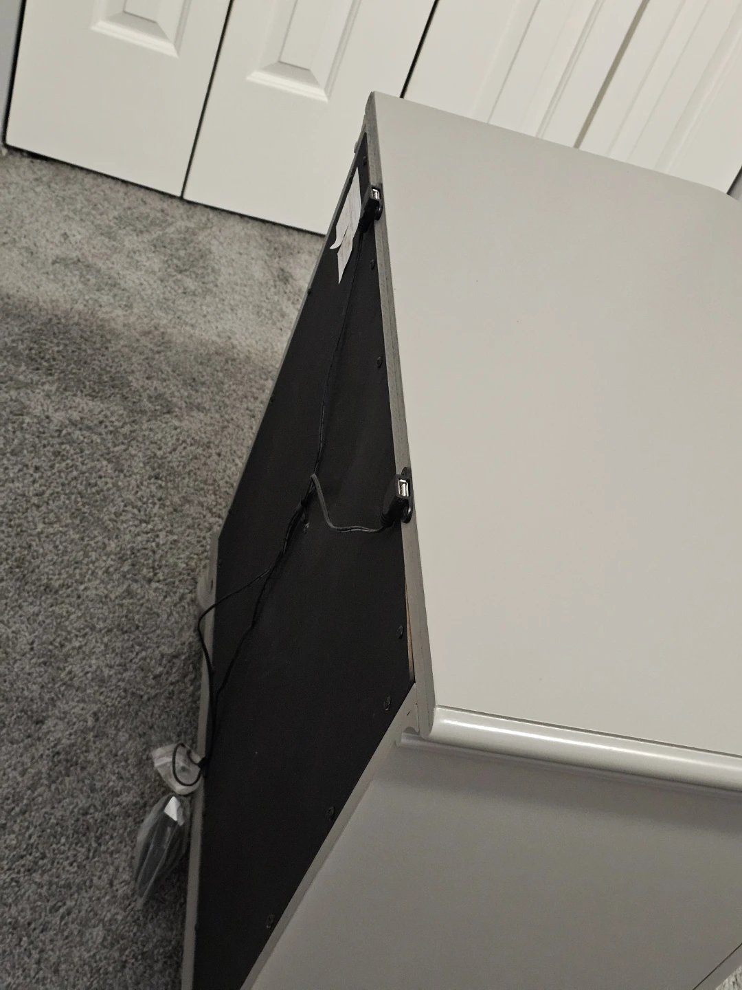 Gray 3-Drawer Nightstand