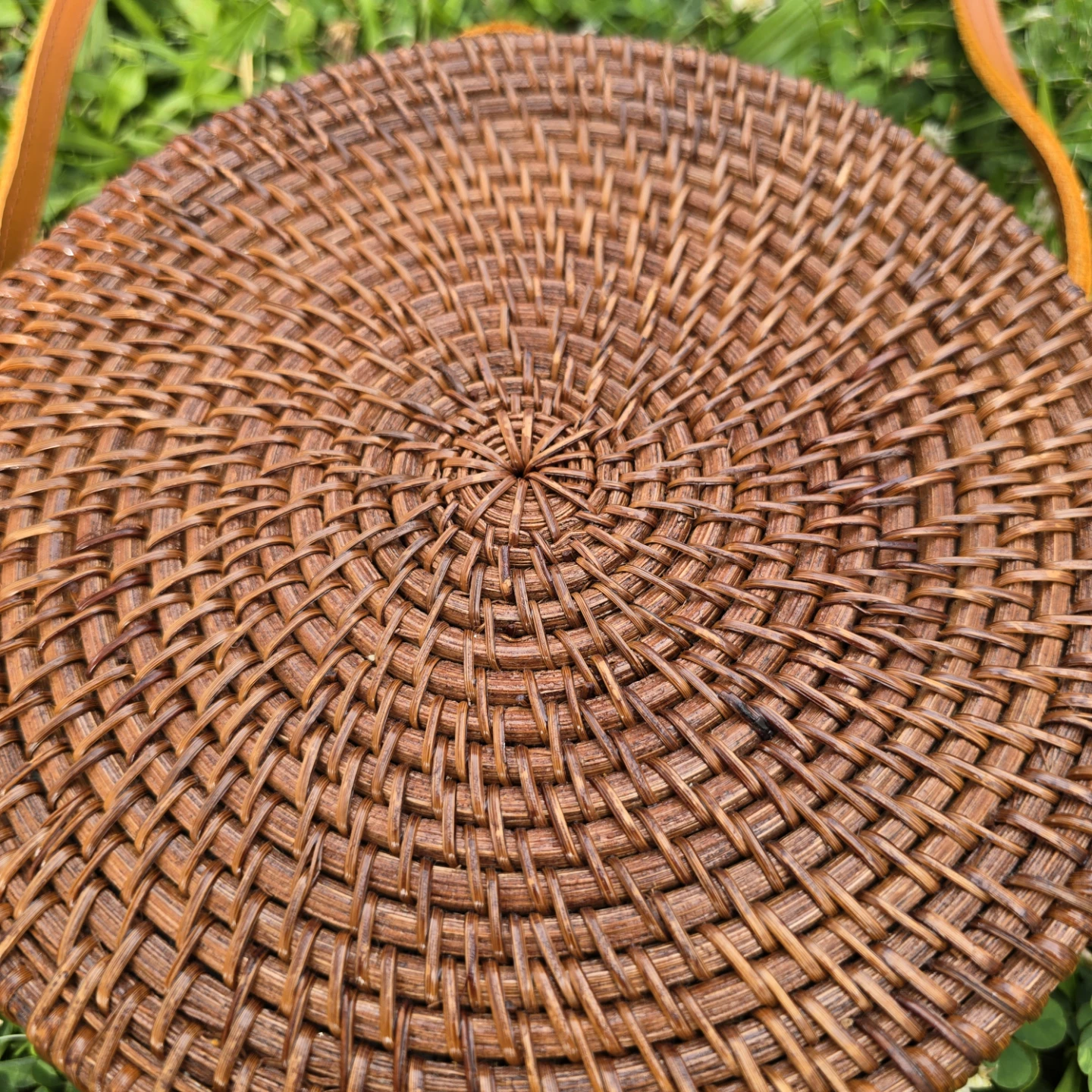 Round Rattan Crossbody Bag with Leather Strap - photo 5