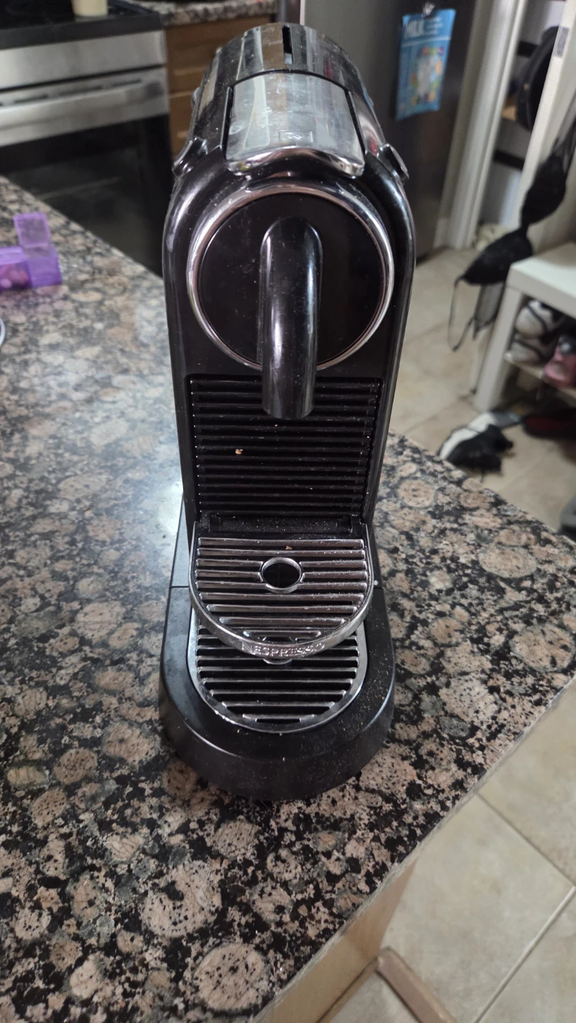 Nespresso Essenza Mini Coffee Maker - photo 3