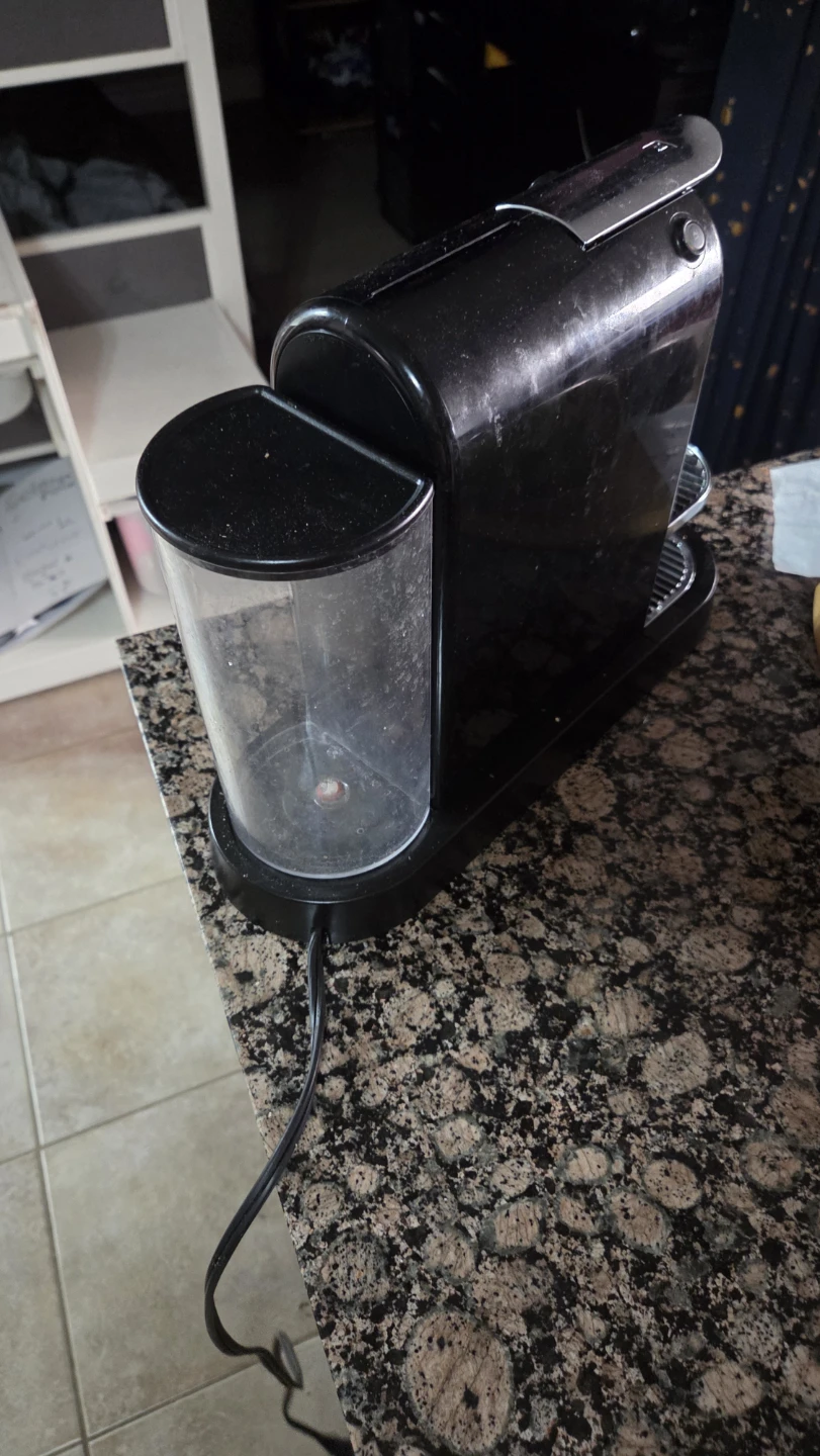Nespresso Essenza Mini Coffee Maker - photo 4