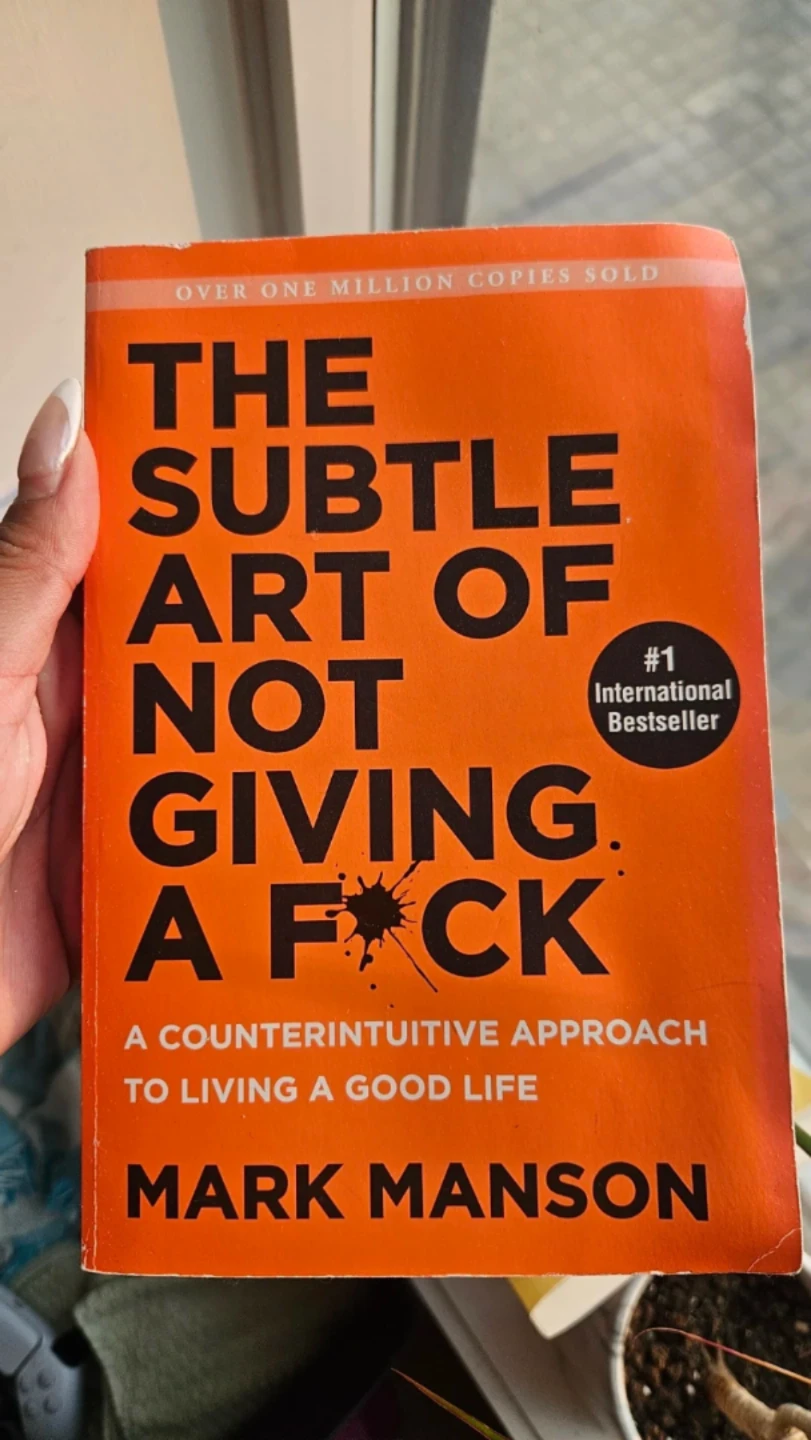 The Subtle Art of Not Giving a F*ck - book