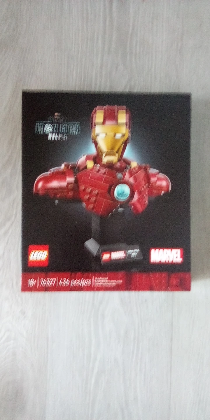 LEGO Marvel Iron Man MK4 Bust 76327
