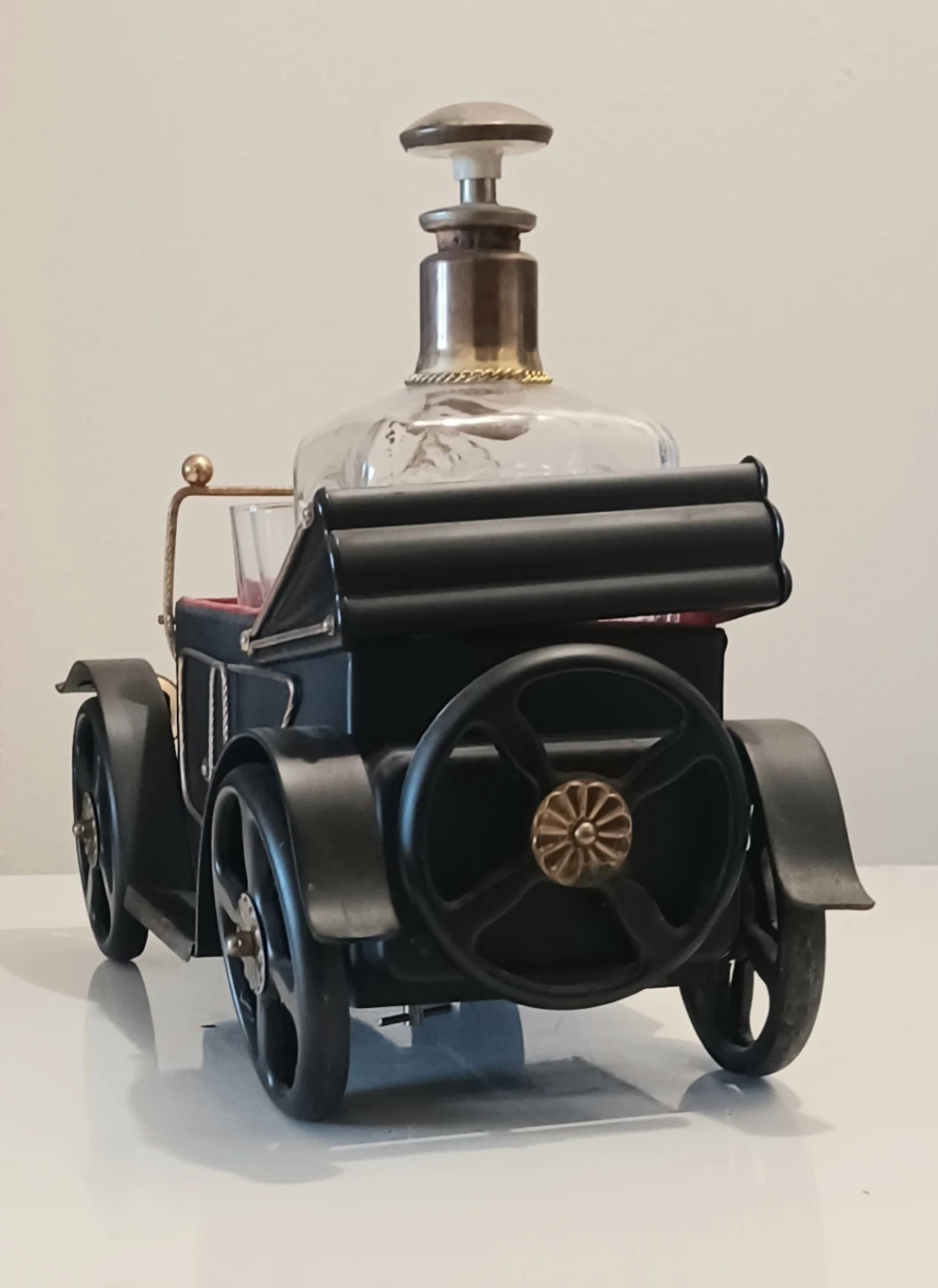 Vintage Automobile Decanter Set - photo 3