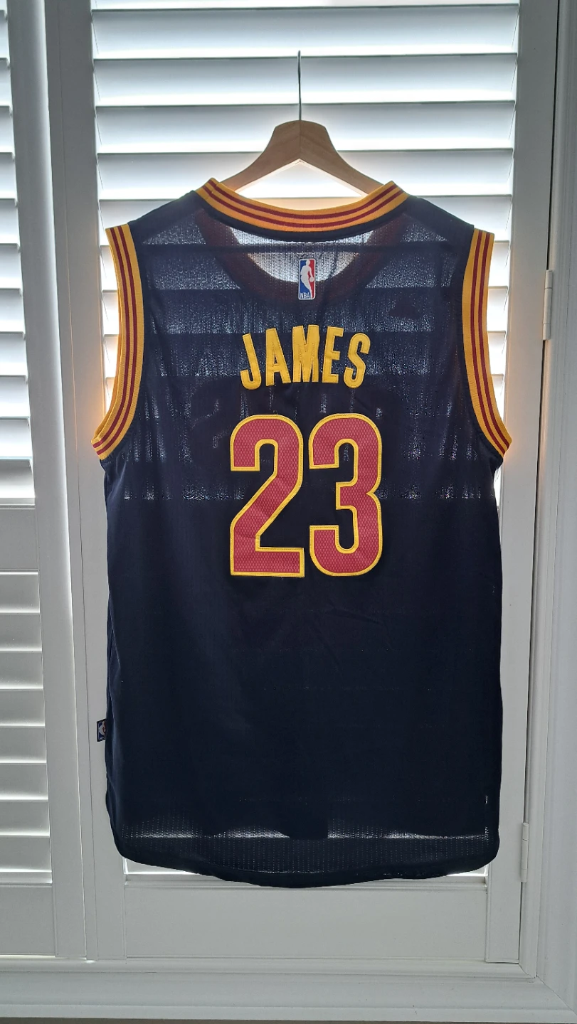 Adidas LeBron James Cleveland Cavaliers Jersey Size XL - photo 2