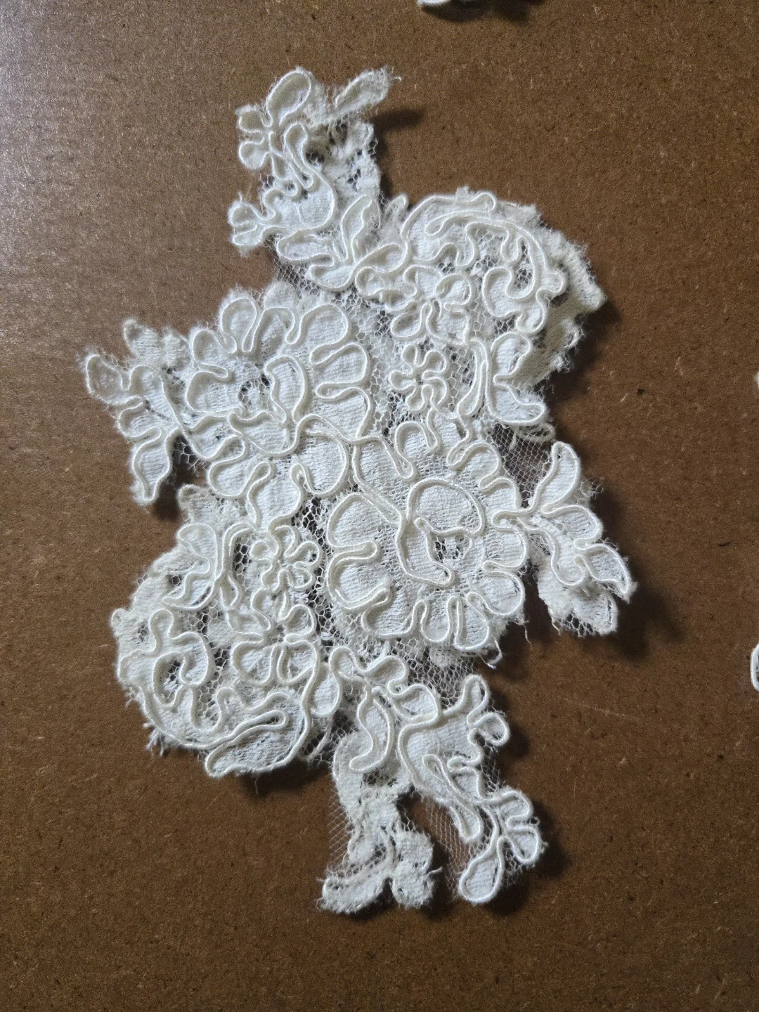 Set of 7 Pairs Alencon Lace Appliques