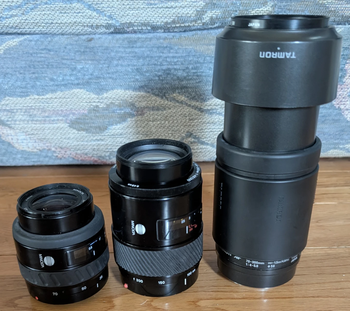 Minolta Maxxum 3xi Camera with 3 Lenses and a Tashika Camera - photo 2