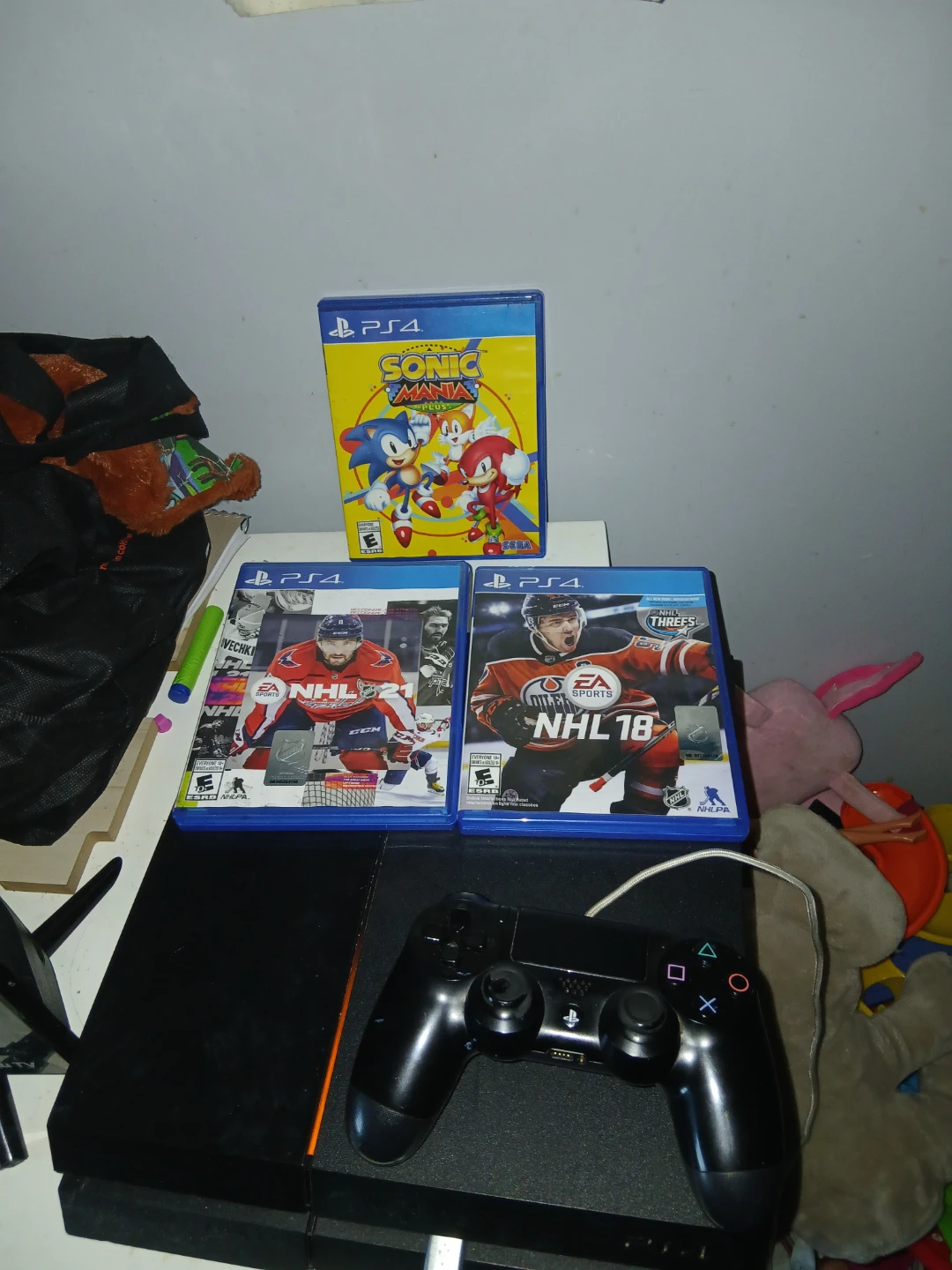 Ps4 original for trades for a nintendo switch bundle - photo 3